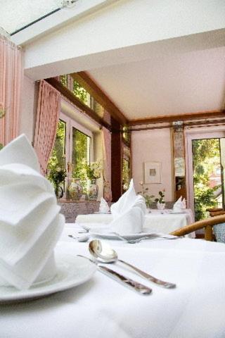 Kurhotel Kaiser Bad Worishofen Bagian luar foto