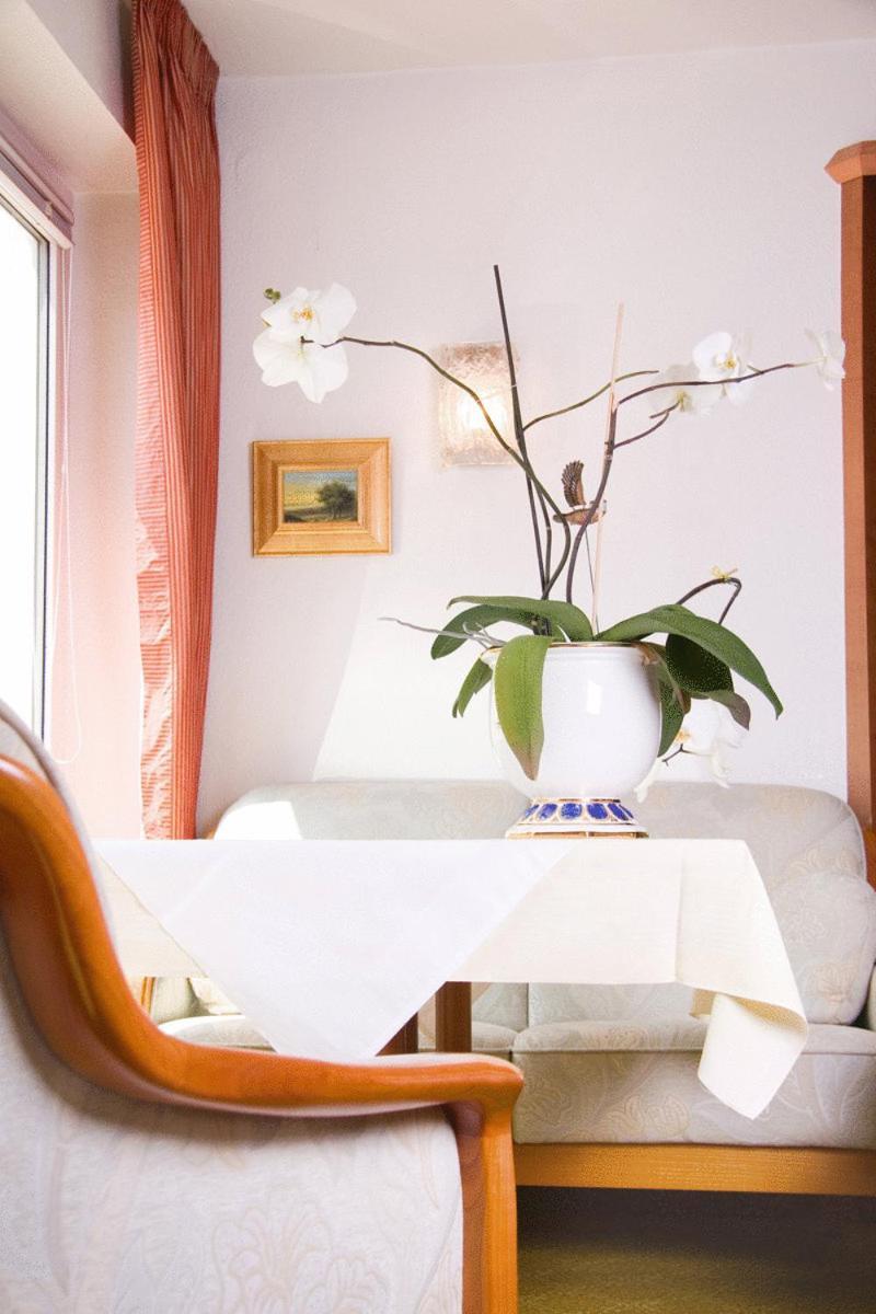 Kurhotel Kaiser Bad Worishofen Bagian luar foto